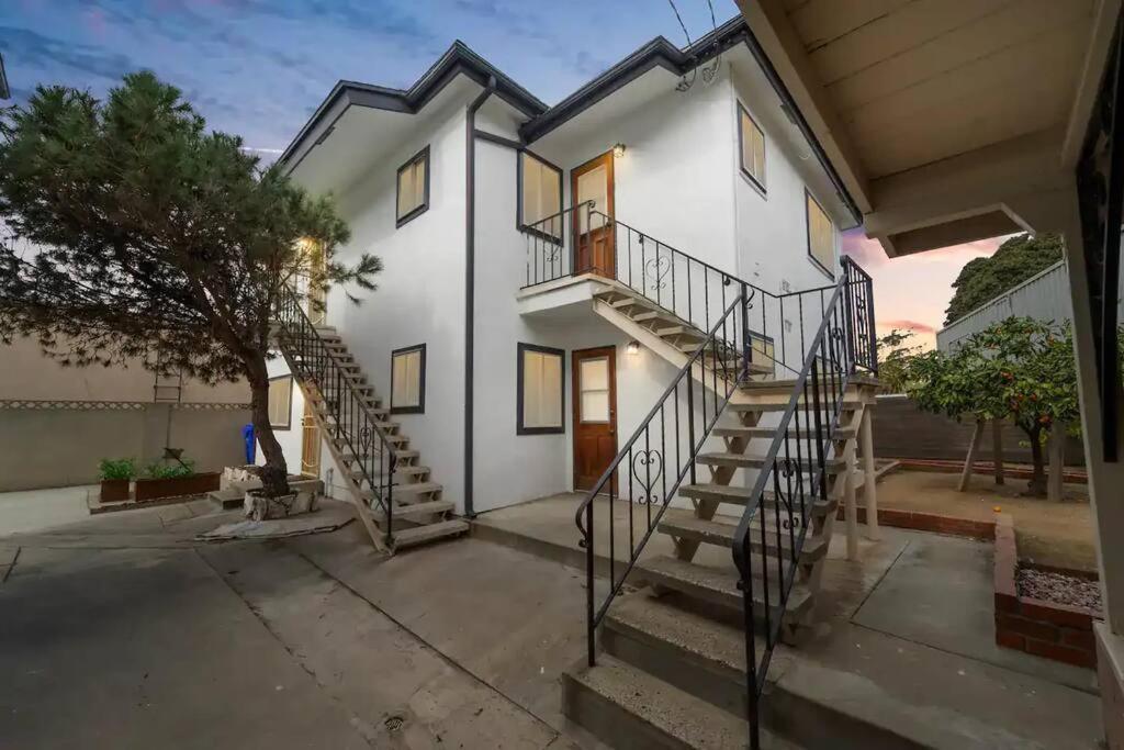 Appartamento Casa Italia -2Br- Free Driveway Parking For 2 Cars San Diego Esterno foto