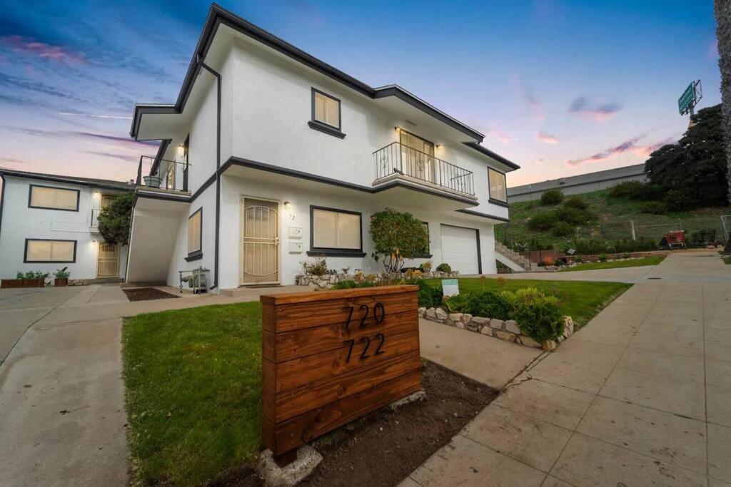 Appartamento Casa Italia -2Br- Free Driveway Parking For 2 Cars San Diego Esterno foto
